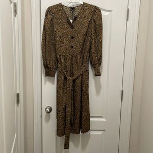 Long sleeve cheetah midi dress